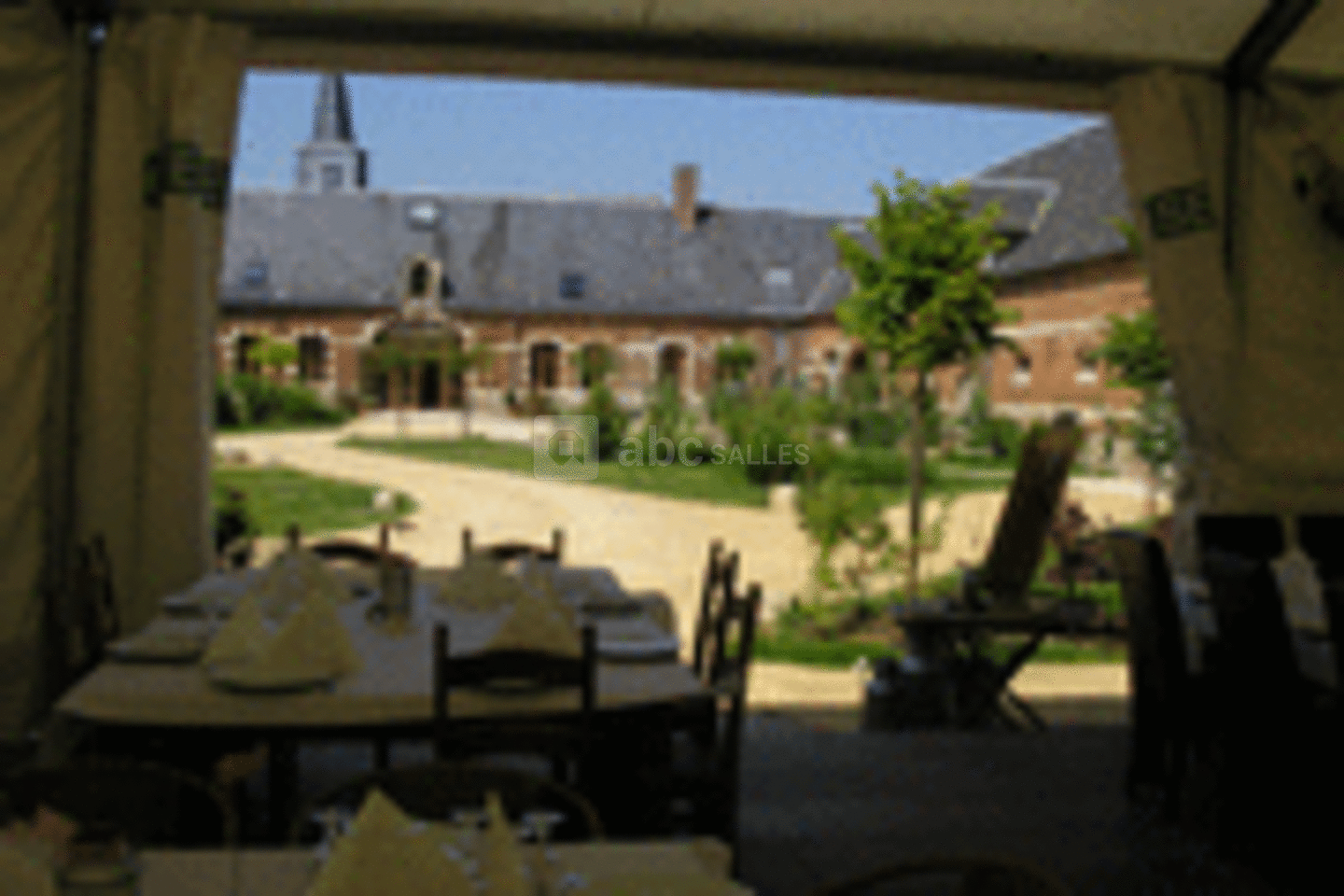 Le 1748