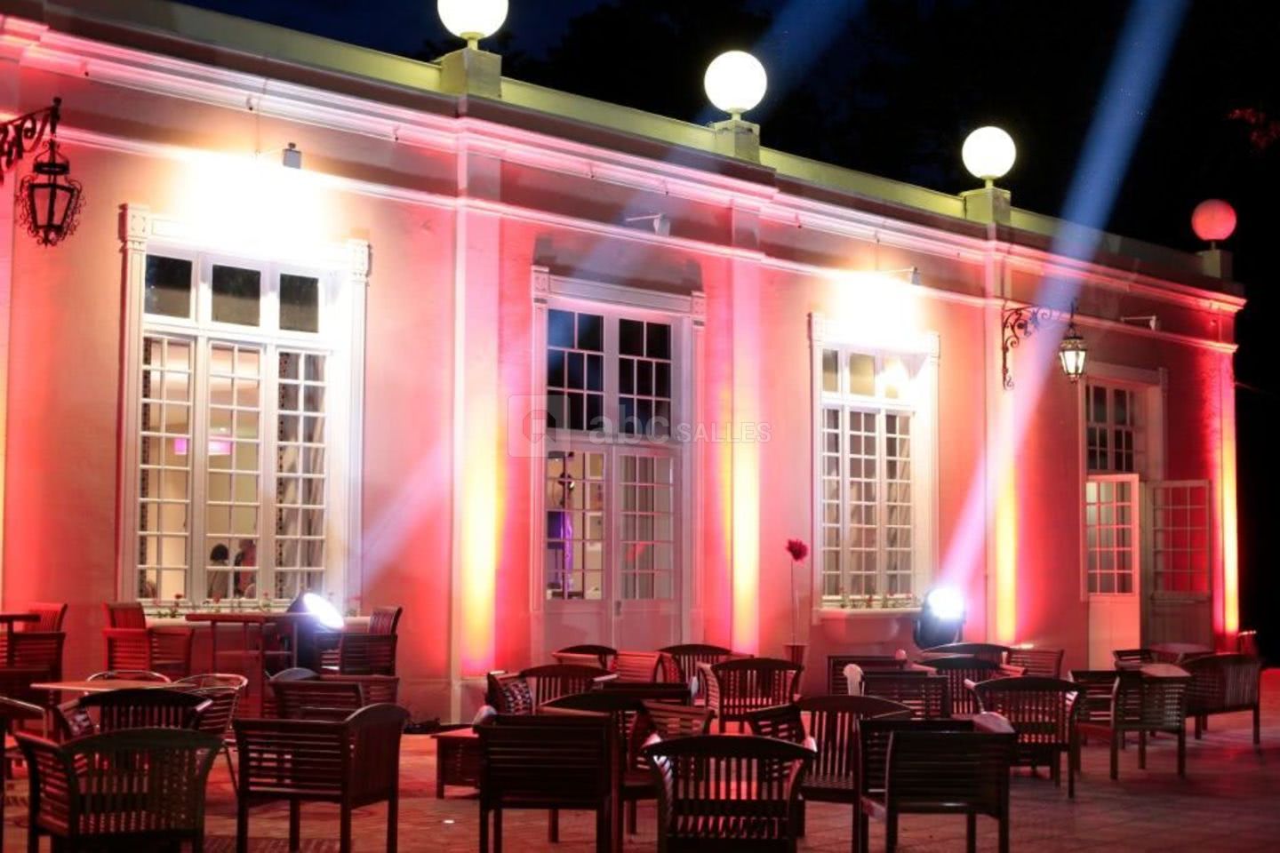 Casino de fouras restaurant proctor and gamble aktie