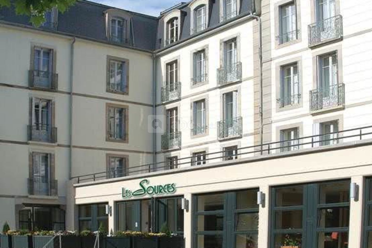 Résidence Hôteliere les Sources ***
