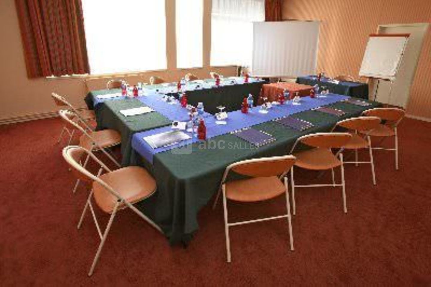 Hôtel Kyriad Prestige