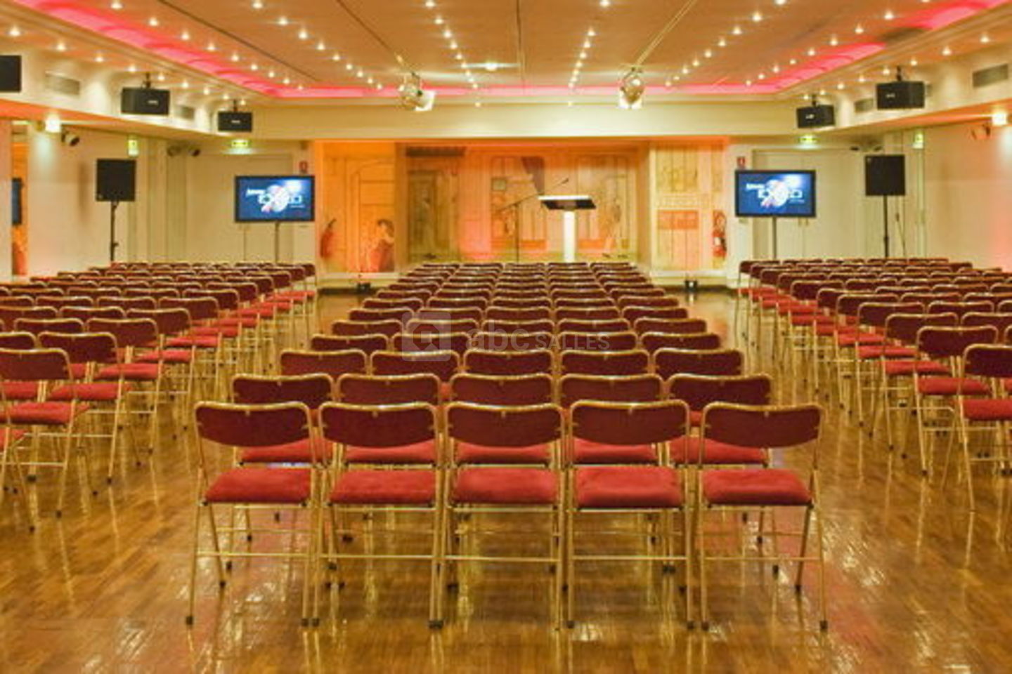 Tapis Rouge