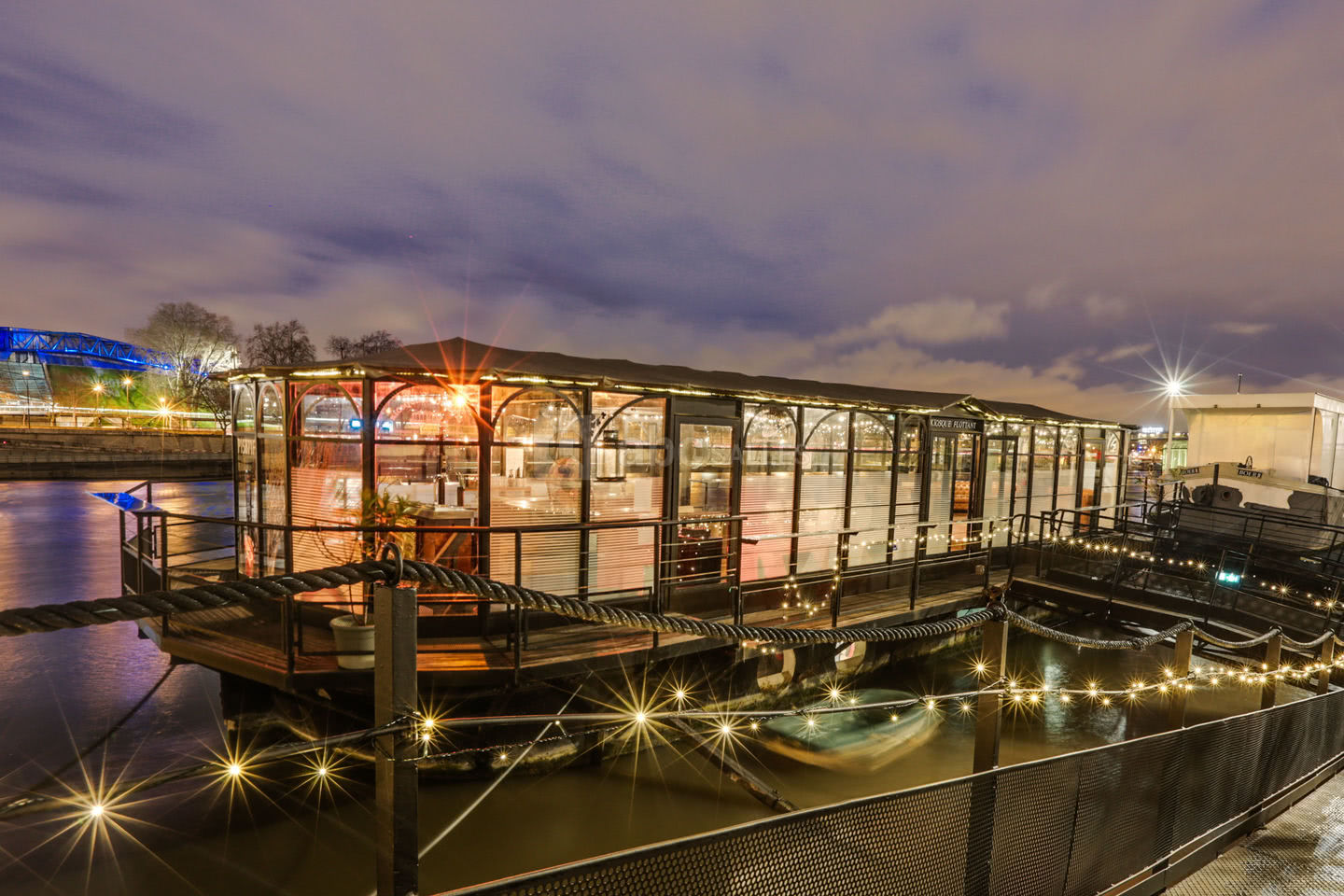 Le Kiosque Flottant 1