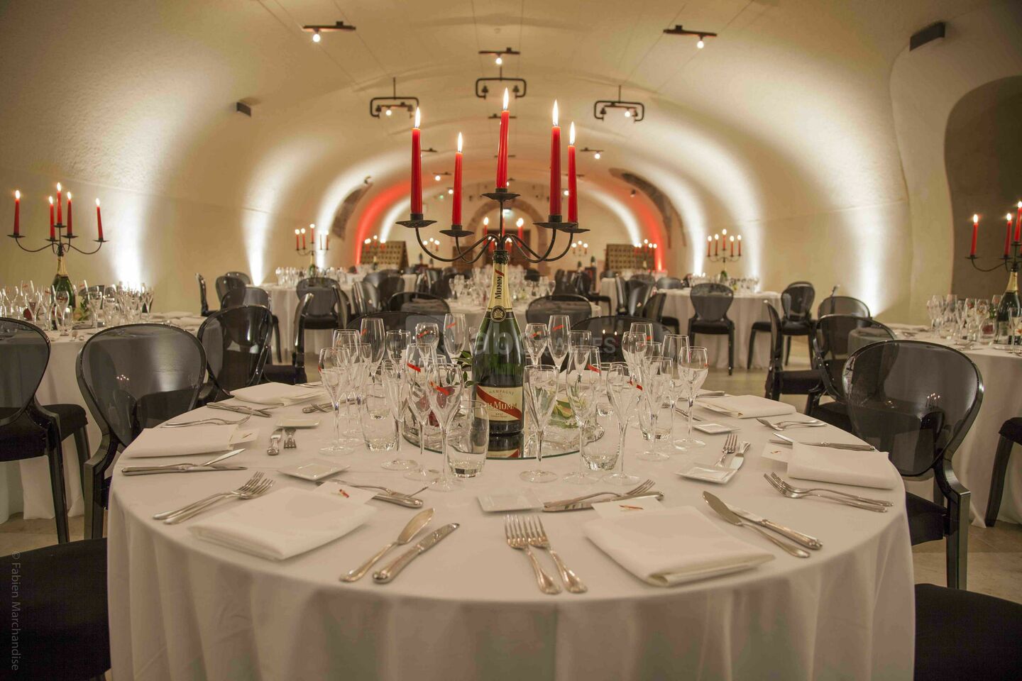 Seau à champagne G.H. Mumm Cordon Rouge en aluminium