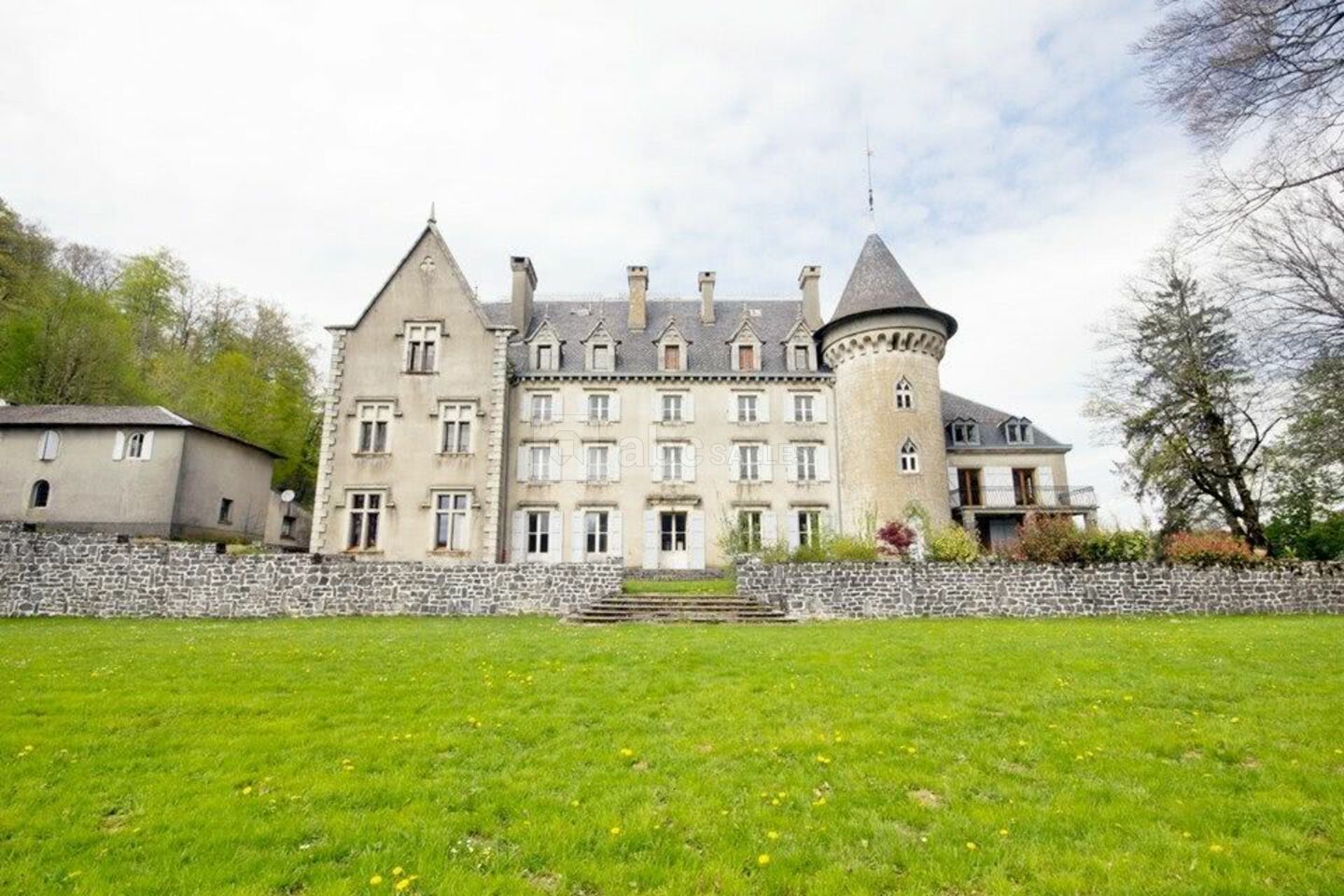 Le Château de Calmels