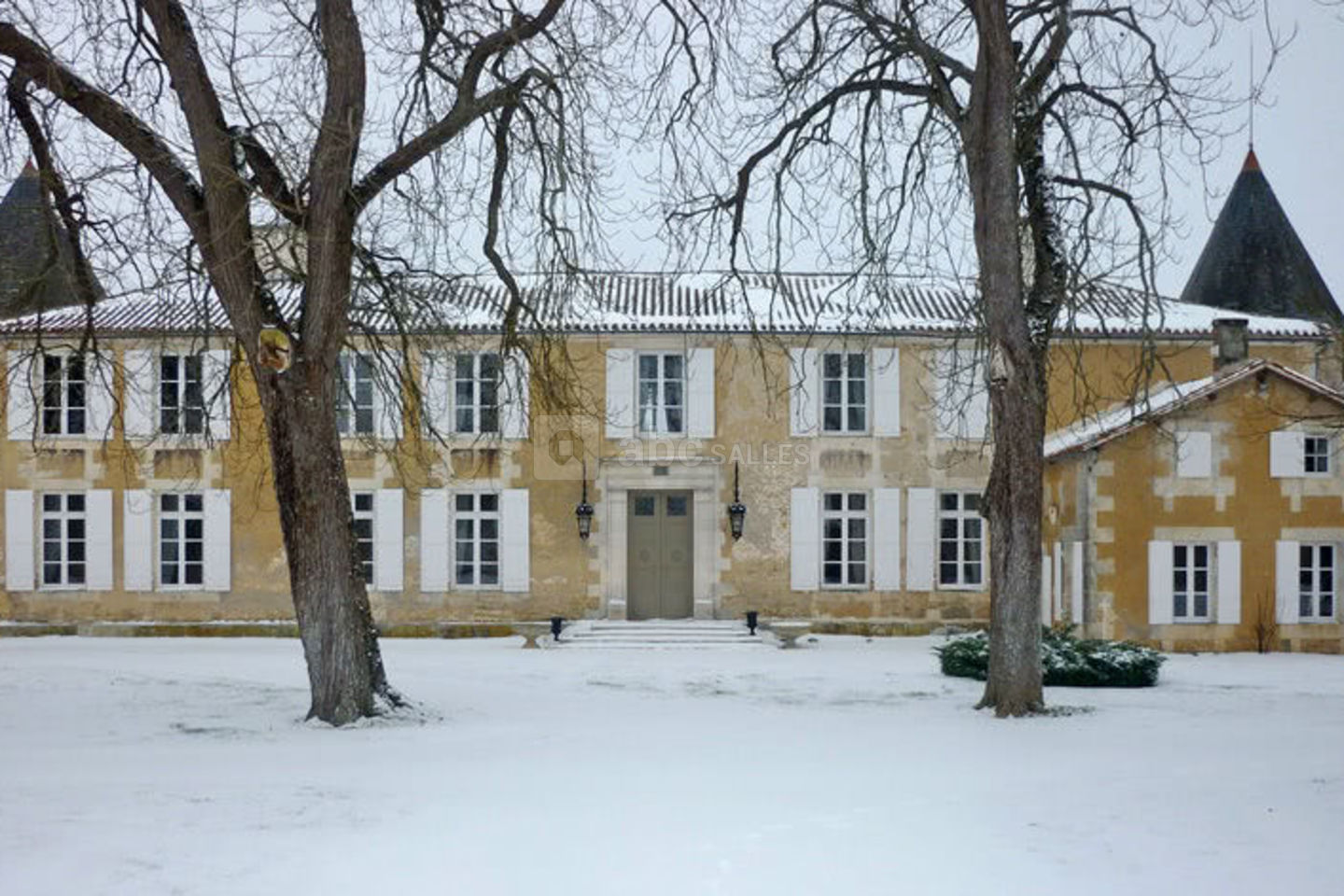 Hôtel Restaurant le Logis du Péré