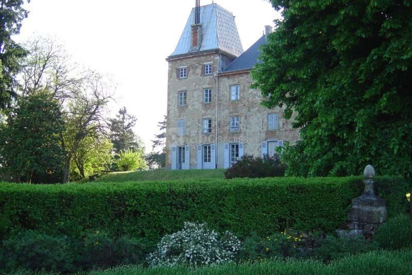 Château de Montribloud ABC Salles