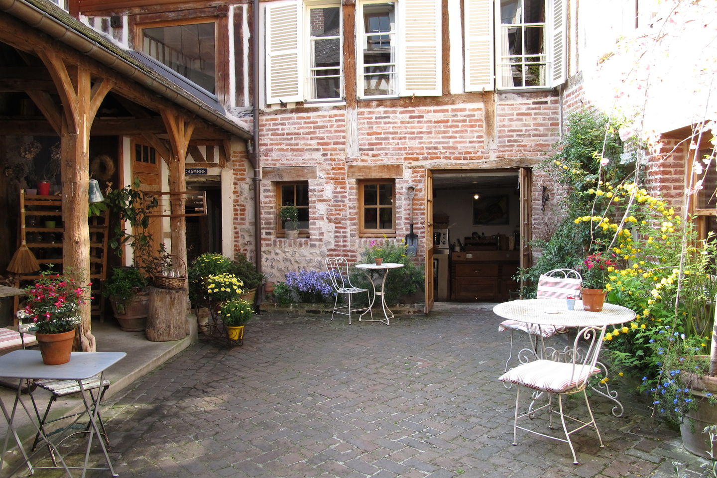 Restaurant L Ecole Buissonnière Les Salles Du Gardon