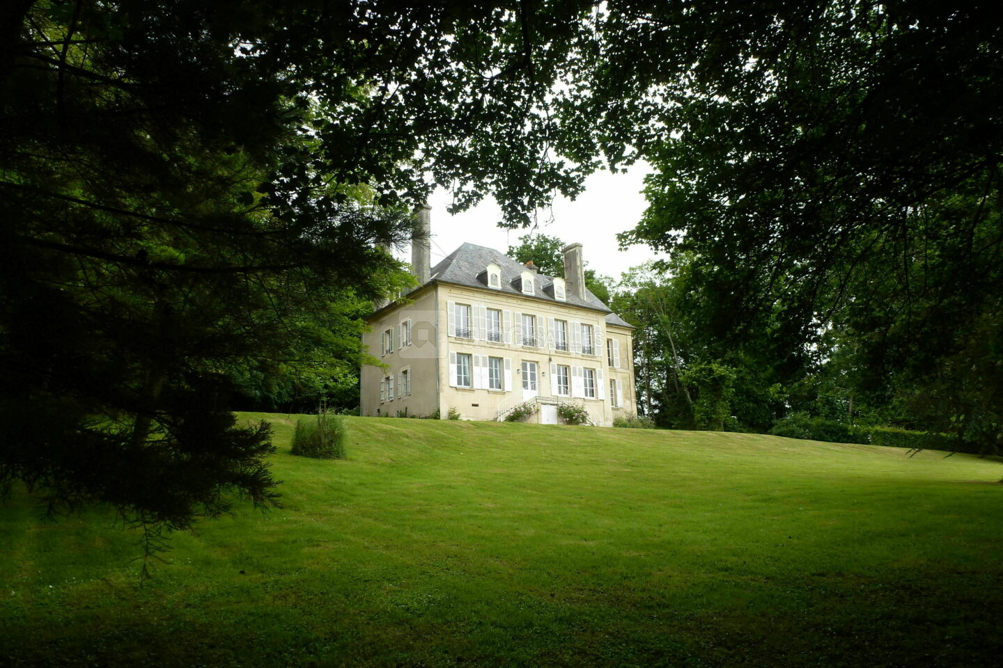 Le Bas Manoir