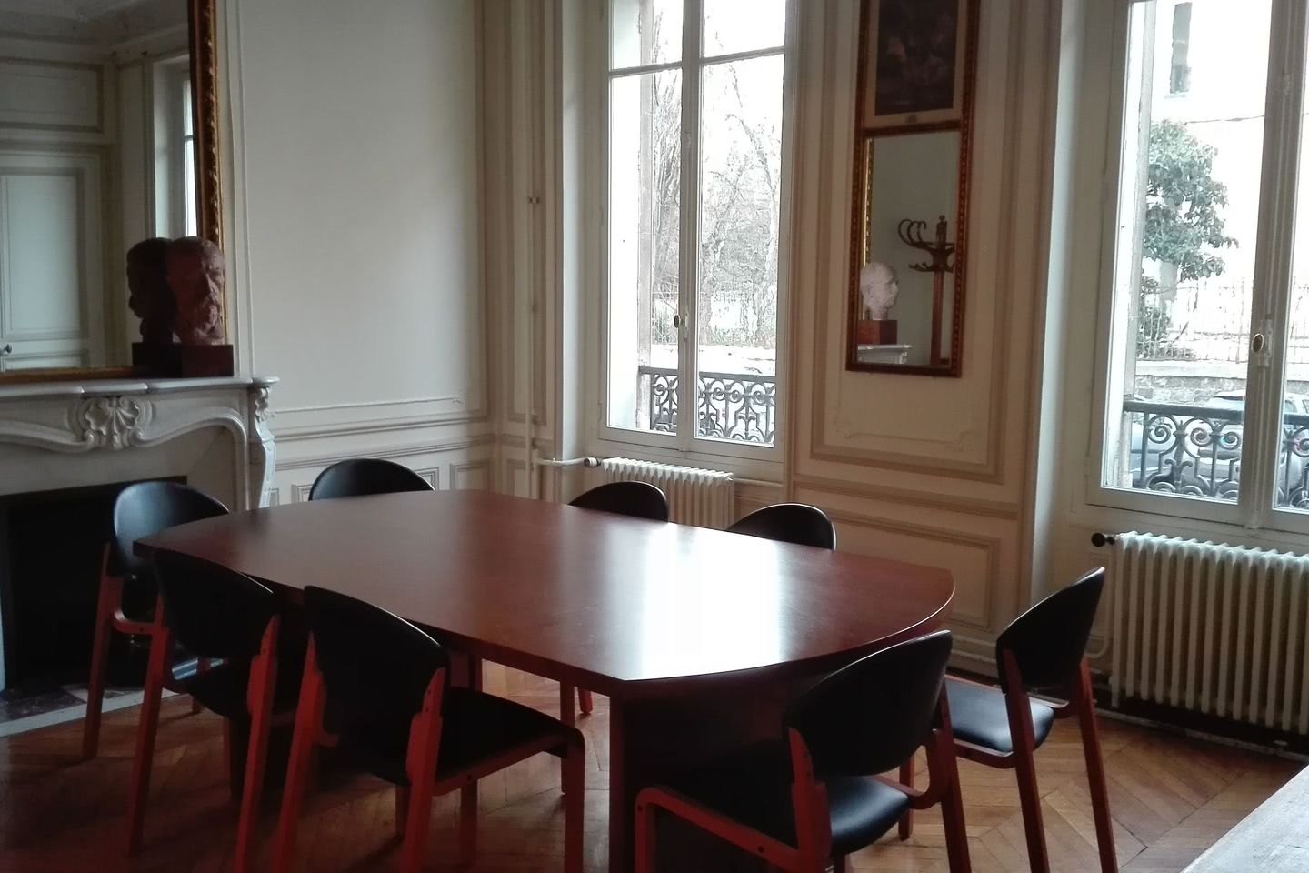 Centre d'études slaves