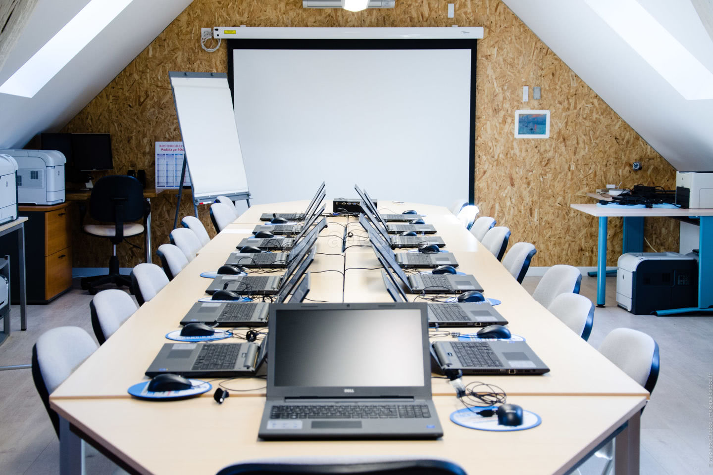 3 Services Informatiques - ABC Salles