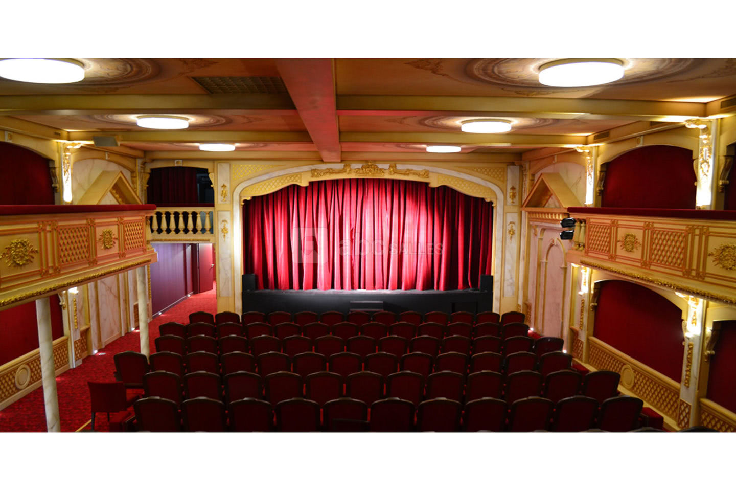 Théâtre 100 Noms