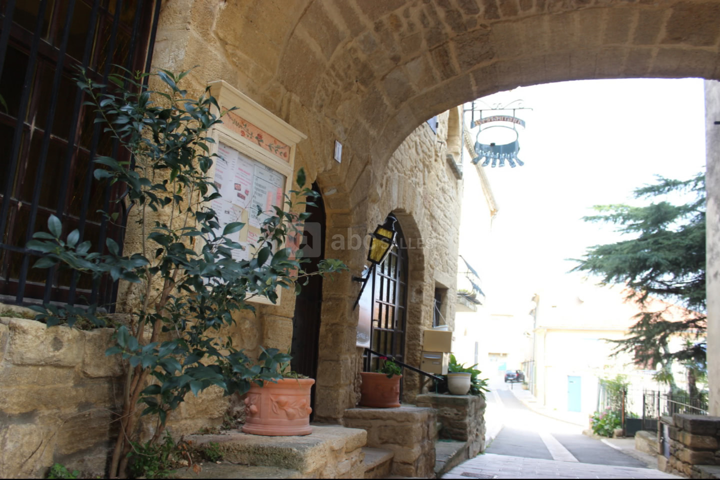 Auberge les Escaravats