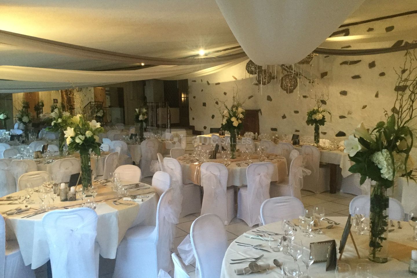 Salle Des Fetes Saint Alban De Roche