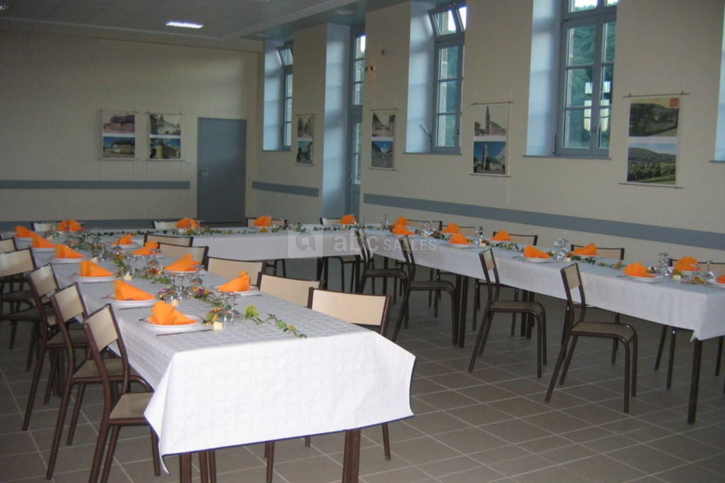 Salle Polyvalente de Ménessaire