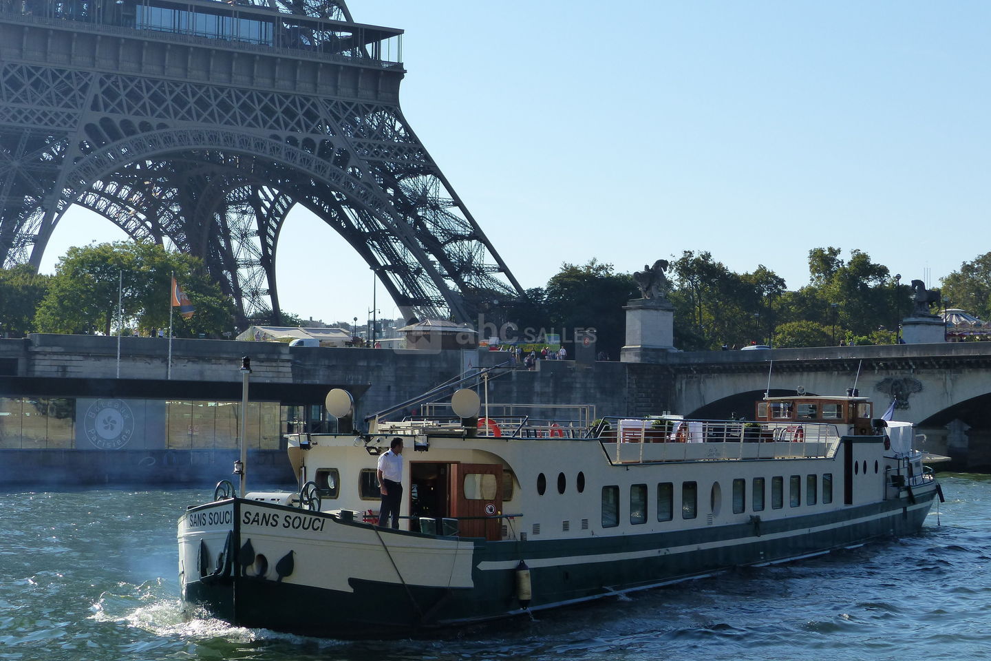 Les Péniches de Paris
