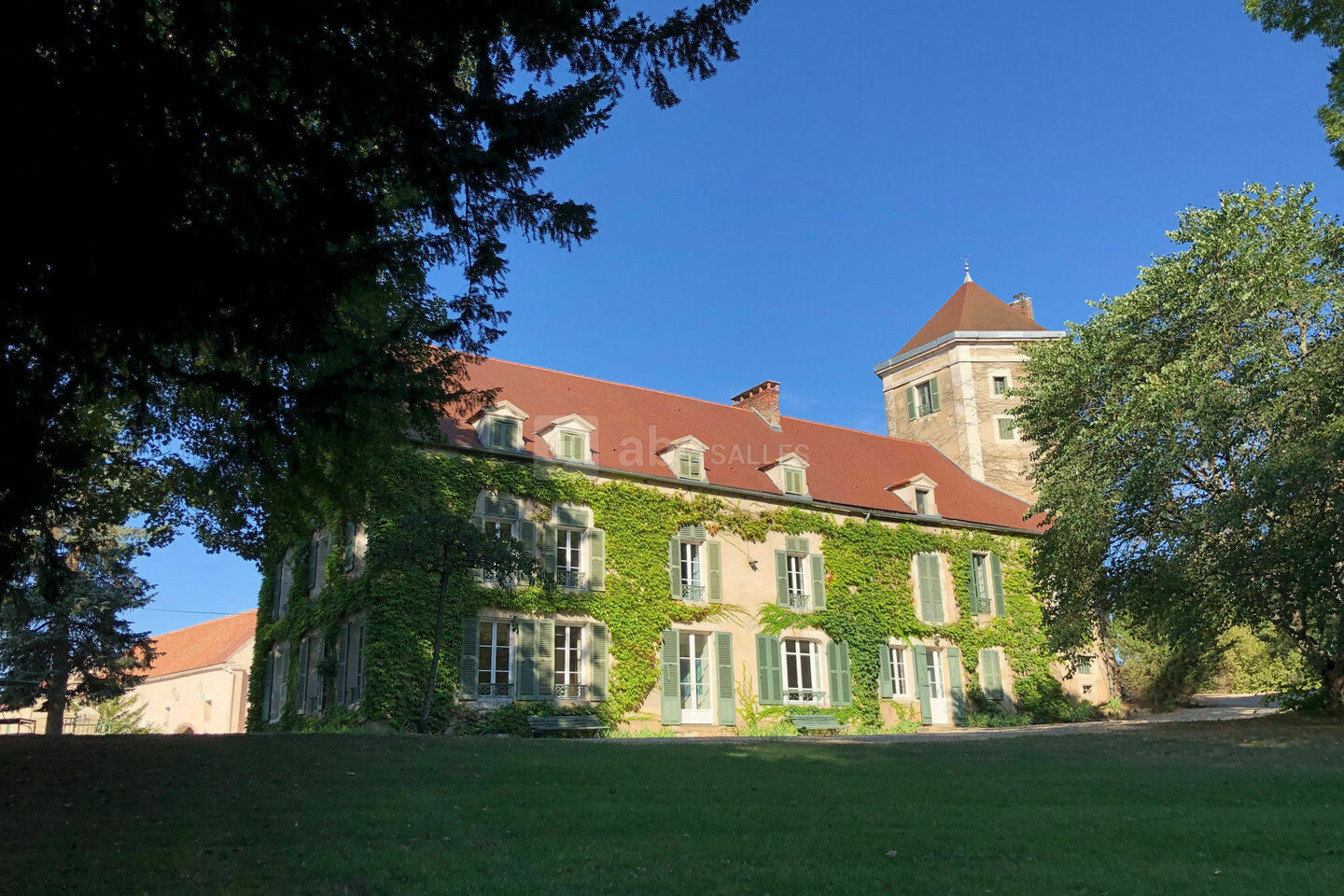 Domaine De Saint Marc Abc Salles