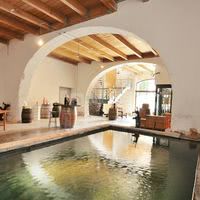 Caveau de vente du Château de Calavon