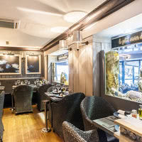 Restaurant Bar A Huitres Place des Vosges