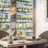 Restaurant Bar A Huitres Place des Vosges