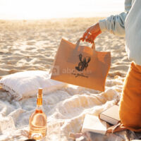 Pique Nique en face de l'hôtel sur la plage