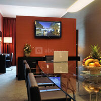 Business suite
