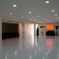 Salle premium (vue de l'entrée)