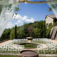 Cérémonie laïque dans les jardins - Photo by Every Magic Day