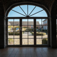 Salle des voûtes - vue vers la cour