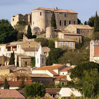 Château de vénéjan, vue d'ensemble