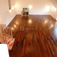 Grande salle de réception vide 110 m2