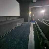 Salle 3, vue scène, 130 places