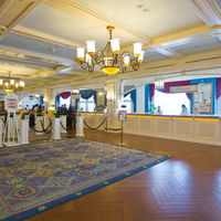Disney's Newport Bay Club
