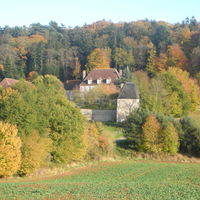 Vue lointaine du manoir