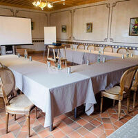 Salle Grecque en U