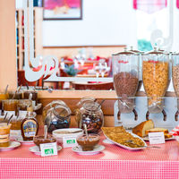 Buffet petit-déjeuner