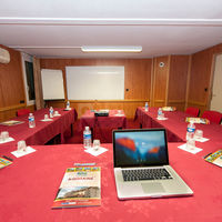 Salle de séminaire Eugénie