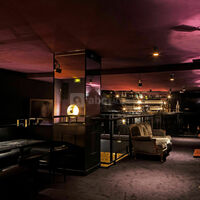 La Mezzanine