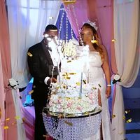 Wedding cake suspendu prestation exclusive de L'orangerie de Villette