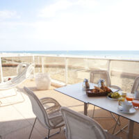 TERRASSE DE LA SUITE FACE MER