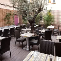 La terrasse 45 places assises