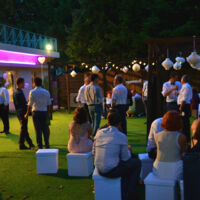 Terrasse en soirée