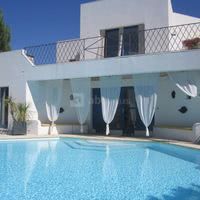 Le Pacha