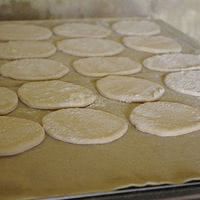 Fouées avant la cuisson