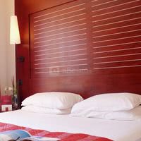 Chambre moderne et confortable