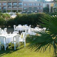 Un diner dans le jardin