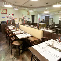 Caprice Café