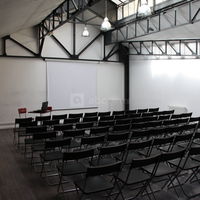 Salle verrière en mode conférence