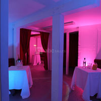Salle ambiance lounge