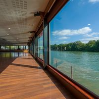 Vue depuis la salle principale