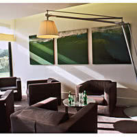 Salon bar